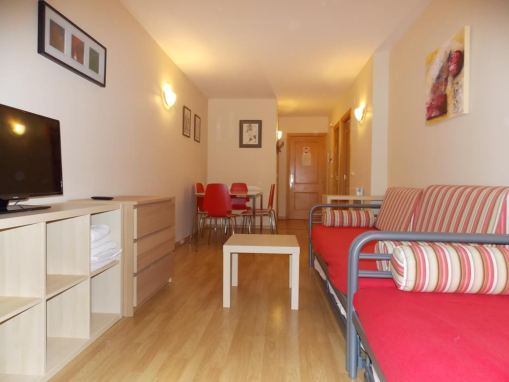 Apartamentos Fidalgo Sandiniés Chambre photo