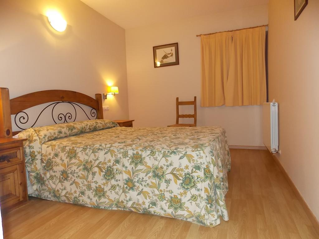 Apartamentos Fidalgo Sandiniés Chambre photo
