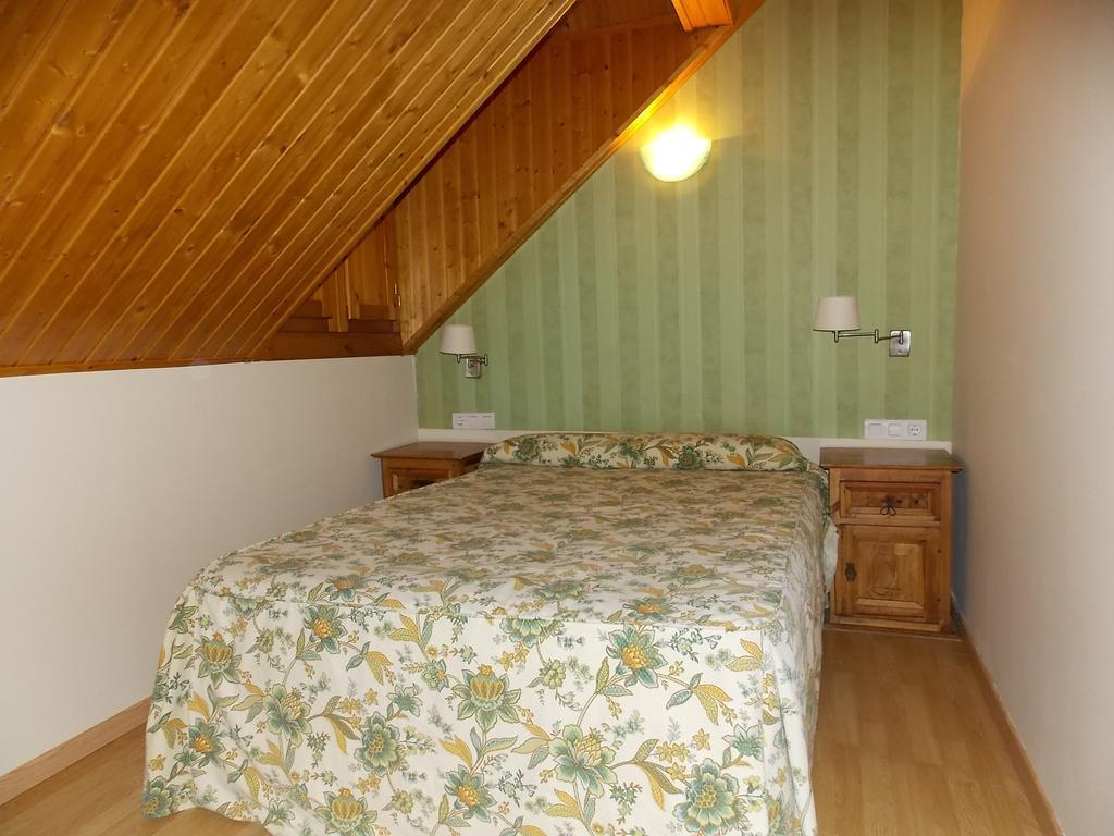 Apartamentos Fidalgo Sandiniés Chambre photo